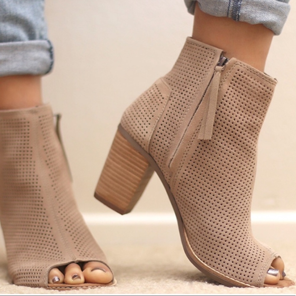 TOMS Women Majorca Peep Toe Heels